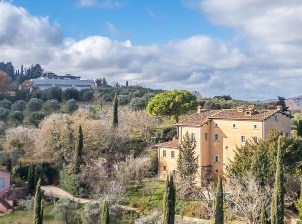 Montepulciano, Tuscany 53045