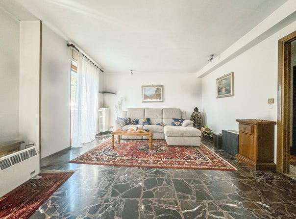 Bolzano Novarese, Piedmont 28010