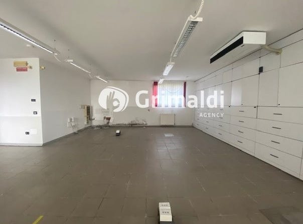Villa Guardia, Lombardy 22079