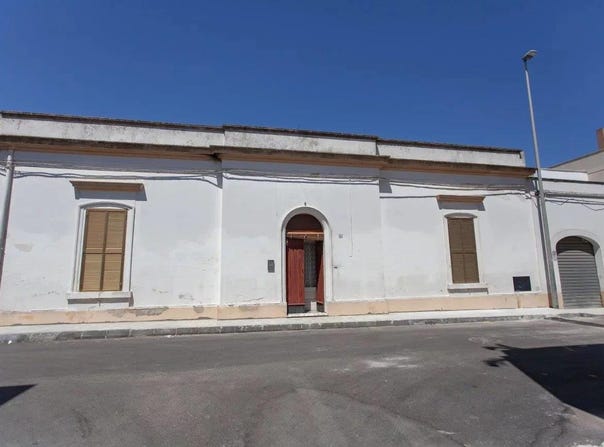 Francavilla Fontana, Apulia 72021
