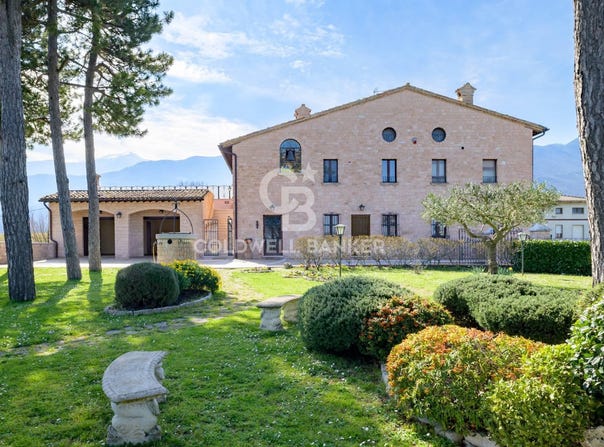 Cagli, Marche 61043