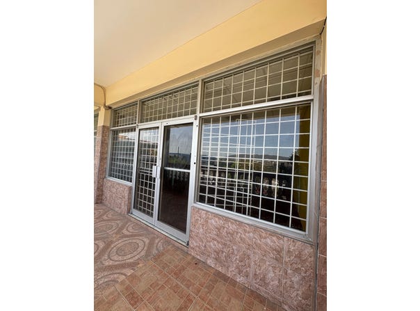 52 WEST TRADE WAY unit: 11, Portmore Mall, St. Catherine