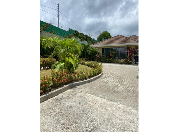 RICHMOND ESTATE, ST ANN, Laughlands, St. Ann