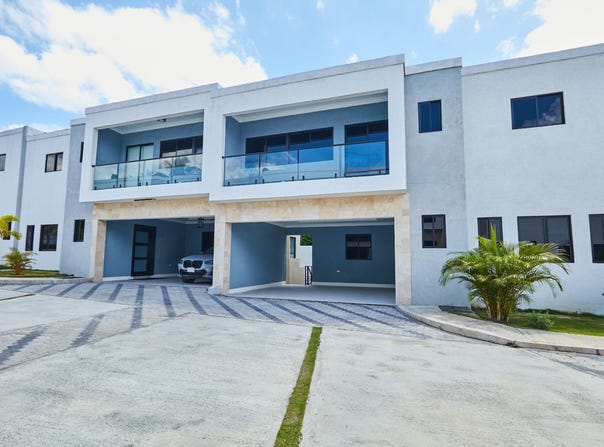 5 FARRINGDON TERRACE unit: 7, Kingston 6, St. Andrew