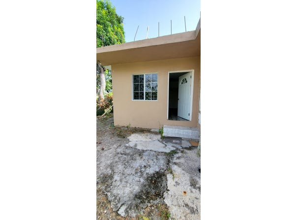 DENBIGH CRESCENT/MAY PEN, Denbigh, Clarendon