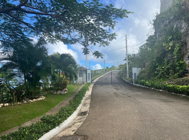 OCHO RIOS BYPASS, ST. ANN, Ocho Rios, St. Ann