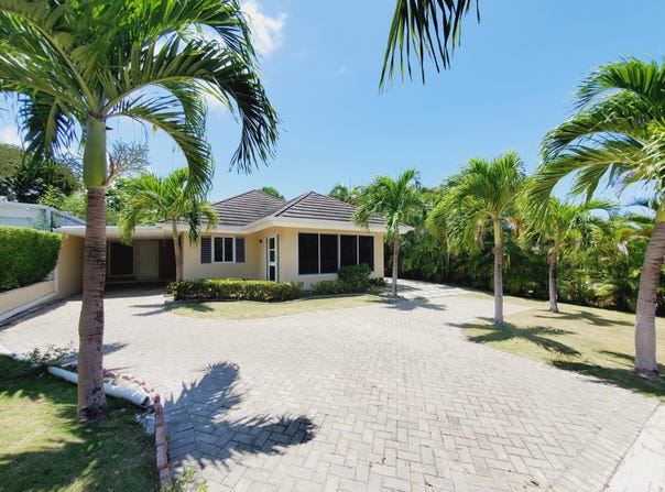 ORCHARD AVENUE, THE PALMS unit: 262, Priory, St. Ann