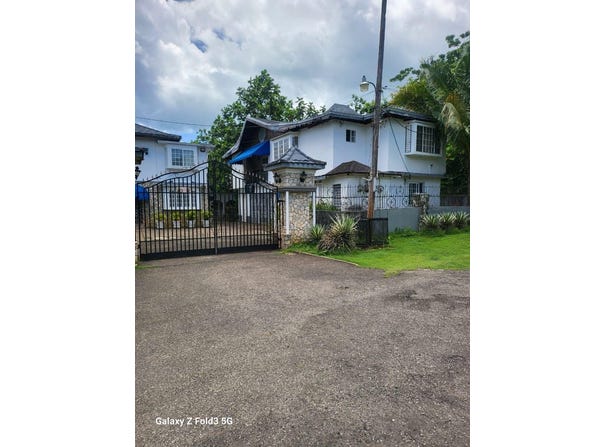 WESTLANDS, WESTEND, Westlands, Westmoreland