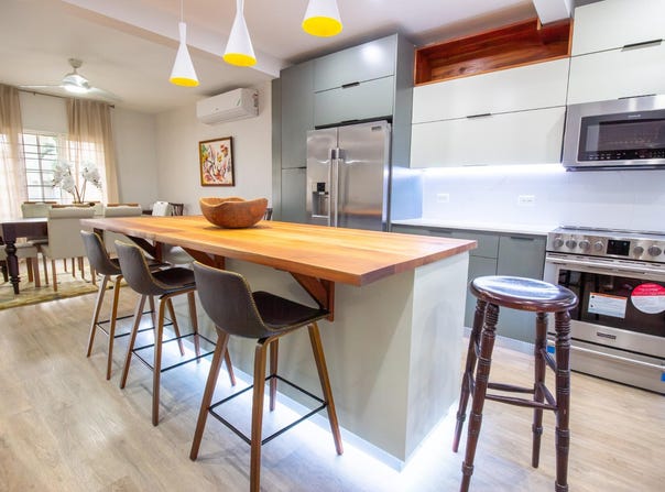 10 CLIEVEDEN AVENUE unit: 4, Kingston 6, St. Andrew