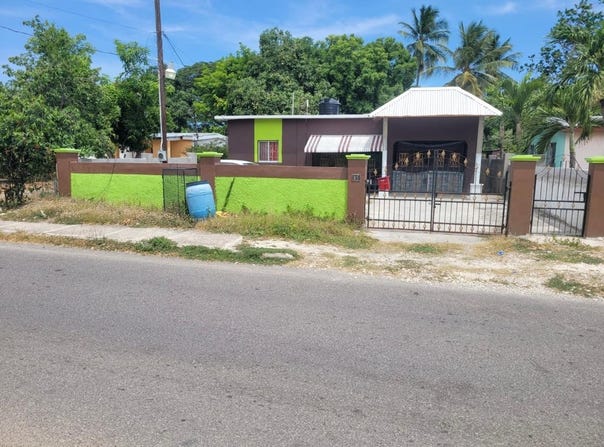 FEDERAL ROAD, Spanish Town, St. Catherine