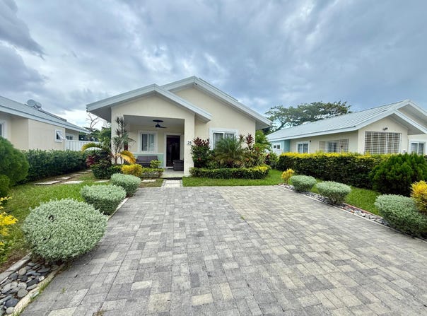 25 SEASHORE E, Lucea, Hanover