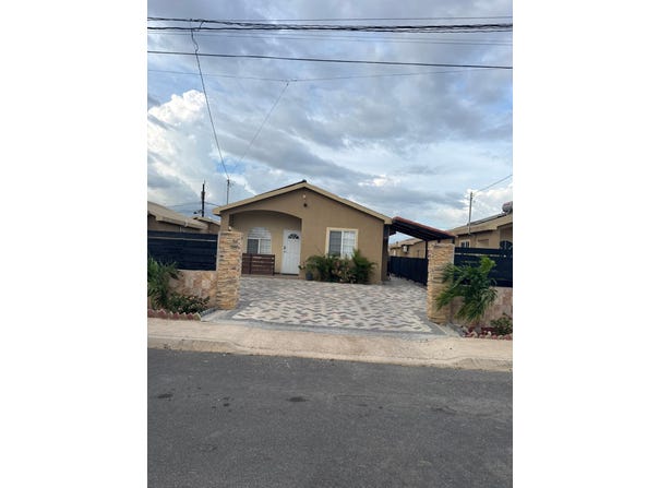 133 PEARL AVENUE PHOENIX PARK, Phoenix Park, St. Catherine