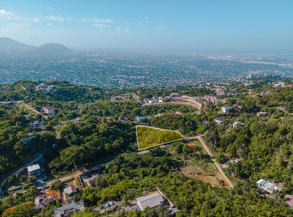 MAVERLEY MOUNTAIN, Red Hills, St. Andrew