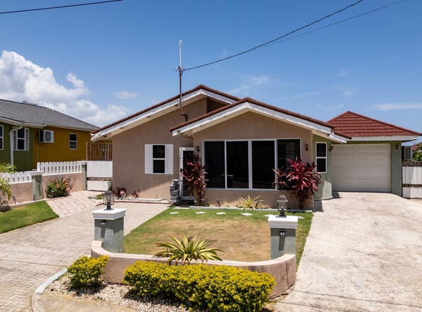 708 STONEBROOK MANOR, Falmouth, Trelawny