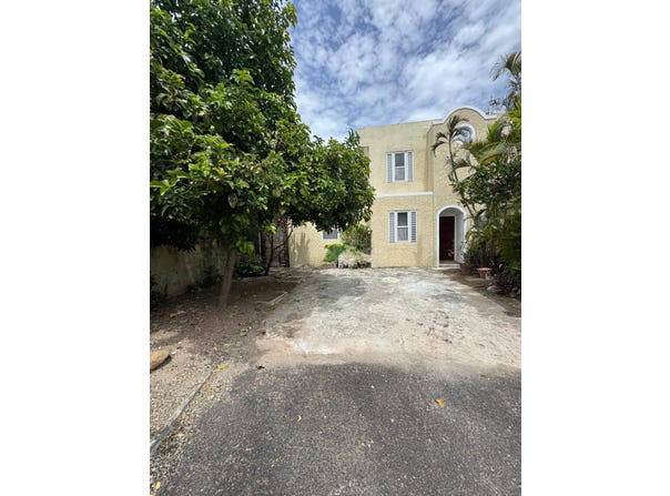 5B HEATHWOOD PLACE unit: 5, Kingston 8, St. Andrew