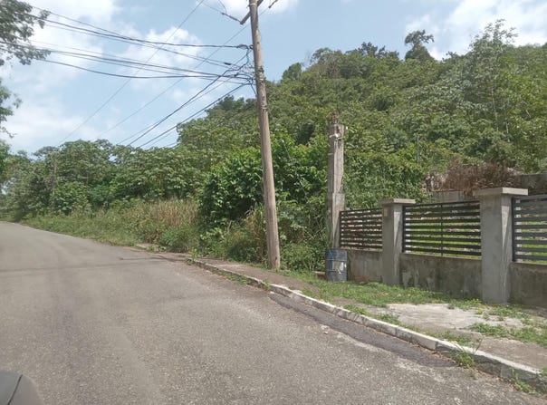 WEST BELLEVUE SMOKEY VALE, Kingston 19, St. Andrew