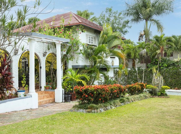 4 GARDEN CLOSE, Kingston 8, St. Andrew