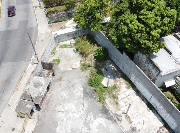 1 ROOSEVELT AVENUE, Kingston 6, St. Andrew