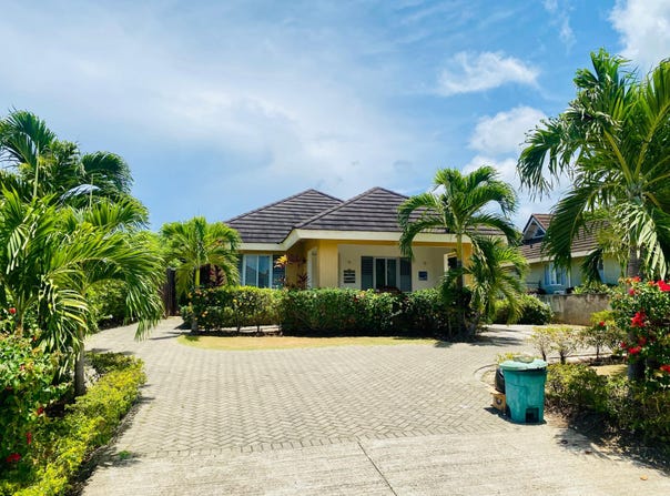498 COOLSHADE RICHMOND ESTATE, Laughlands, St. Ann