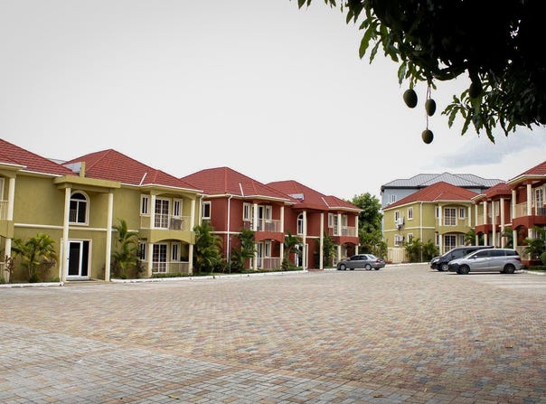7 CHARLEMONT AVENUE unit: 11, Kingston 6, St. Andrew