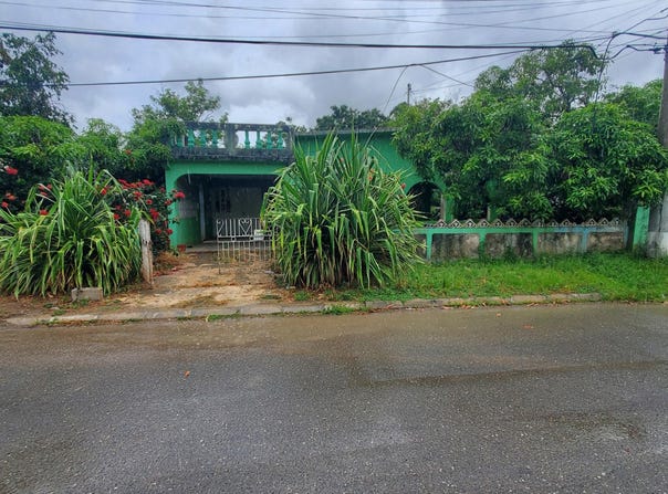 MCFARLANE CRESCENT, Spanish Town, St. Catherine