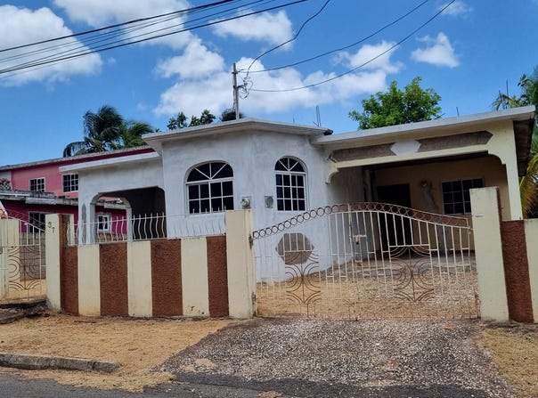 KRONE AVENUE, COLBECK St. Catherine Colbeck, Colbeck, Saint Catherine, Colbeck, Saint Catherine