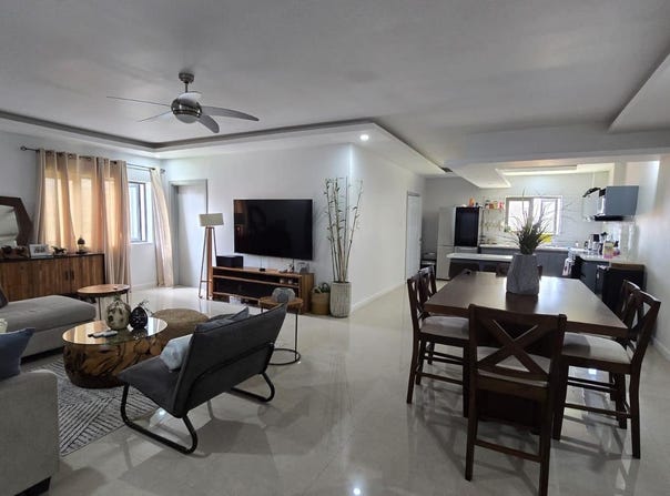 8 VICTORY LUXURY APARTMENTS, Westgate Hills, St. James