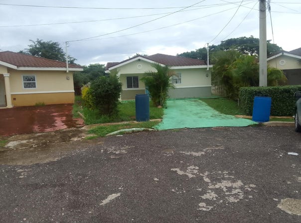35 HOLLAND ESTATE, HOLLAND ESTATE, Trelawny