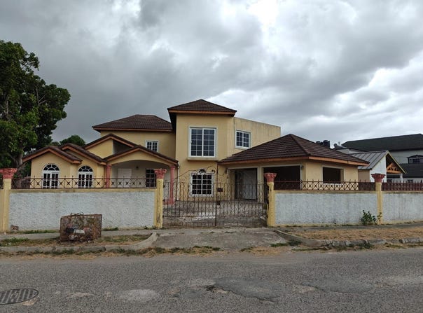 51 WHITE WATER MEADOWS, Windsor Park, St. Catherine