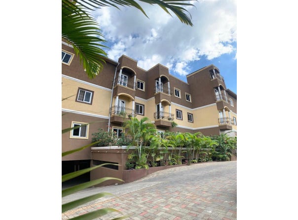 8 WASHINGTON DRIVE, Kingston 10, St. Andrew