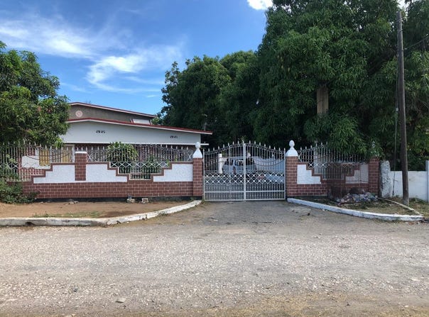 4 ST. JOHN'S DRIVE, Homestead, St. Catherine