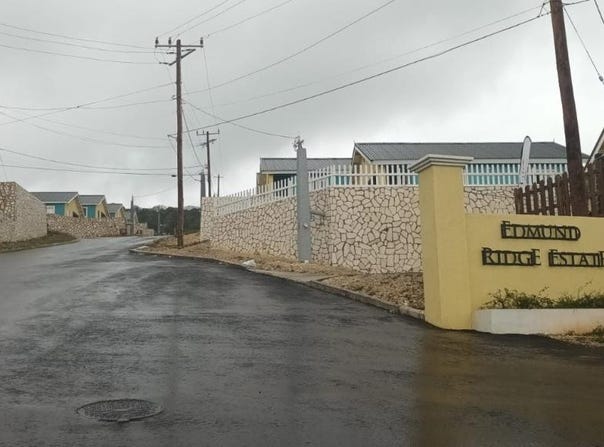 EDMUND RIDGE ROSEHALL unit: 90, Montego Bay, St. James