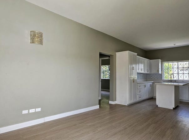 GREENWICH COURT unit: 2, Steer Town, St. Ann