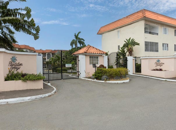 130 PLANTATION SPRINGS, Kingston 20, St. Andrew