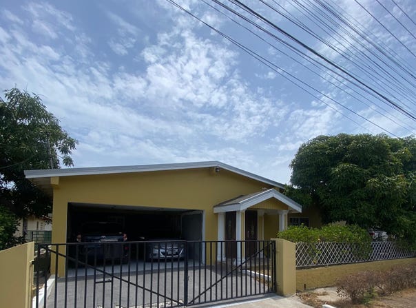 150 ANDRA CRESCENT, Edgewater, St. Catherine