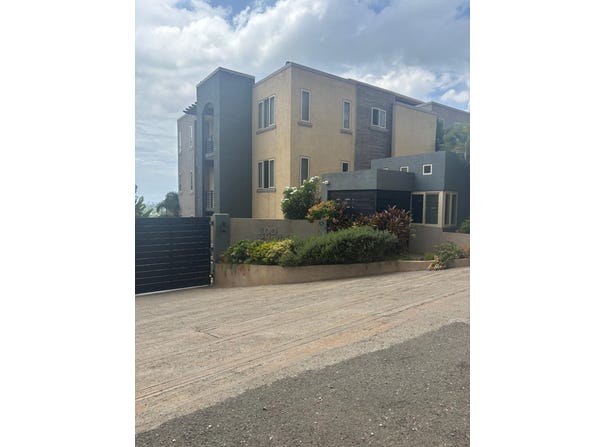 200 MAYFAIR CRESCENT unit: 202, Kingston 19, St. Andrew