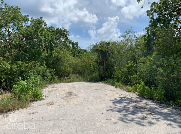 Cayman Brac Centr, Cayman Brac