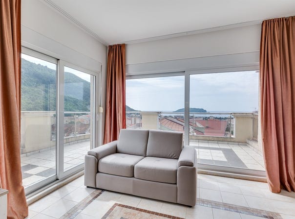 Budva, Budva Municipality 86000