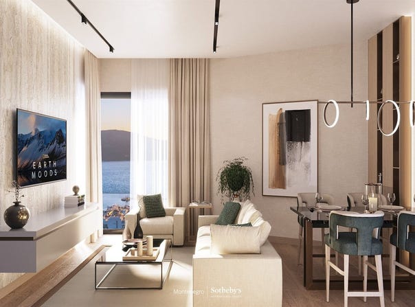 Tivat, Tivat Municipality 82000