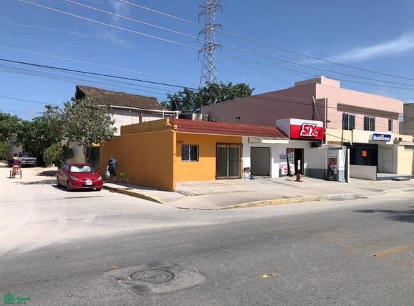 Avenida Benito Juarez y Avenida 120 196, Ejidal, Solidaridad, Quintana Roo, Playa Del Carmen, Quintana Roo 77710