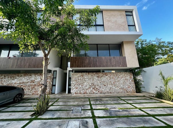 Yucatán, Mérida, Fraccionamiento Montebello, Fraccionamiento Montebello, Yucatan 97113