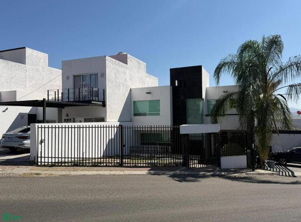 Boulevard El Salto 227 A, Real de Juriquilla, Querétaro, Querétaro, Queretaro, Queretaro 76226
