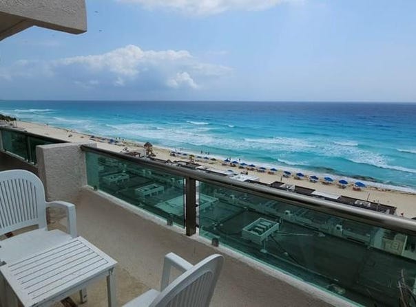 MZ.53 LT.8 Blvd. Kukulcan, Cancún, Quintana Roo 77500
