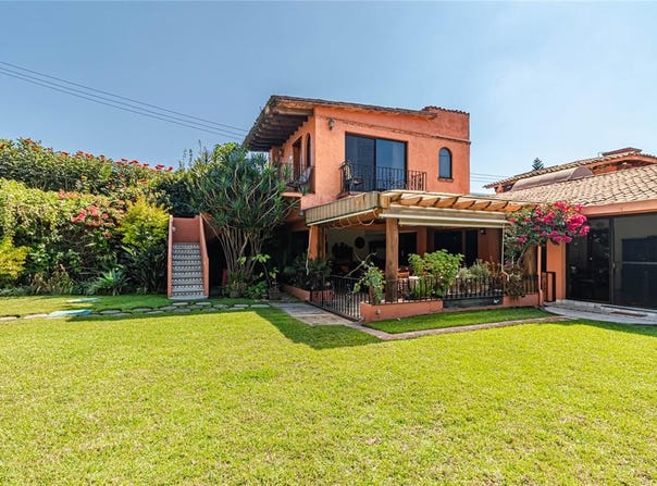 43 Calle Netzahualcoyotl, Tepoztlán, Morelos
