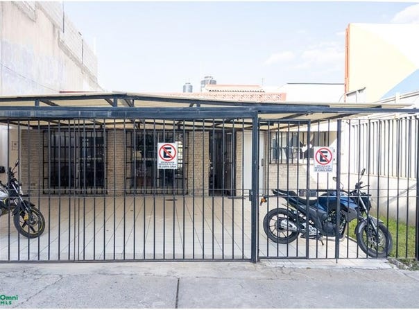 Circunvalación División del Norte 778, Fraccionamiento Jardines Alcalde, Guadalajara, Jalisco, Guadalajara, Jalisco 44298