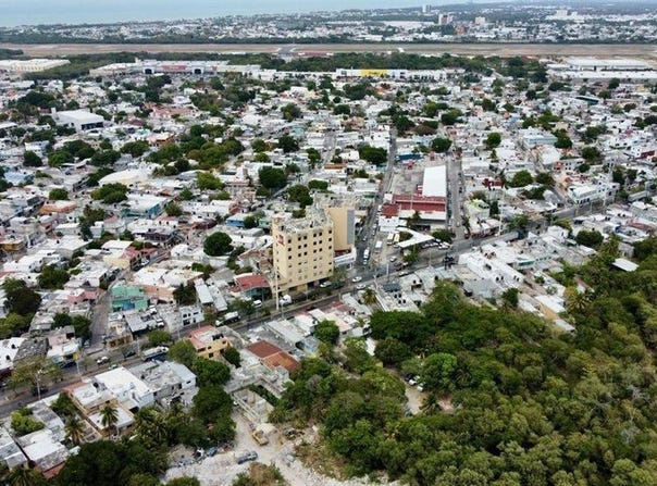 Av. 10 de julio 455, Ciudad del Carmen (Ciudad del Carmen), Carmen, Campeche, Ciudad del Carmen, Campeche 24101