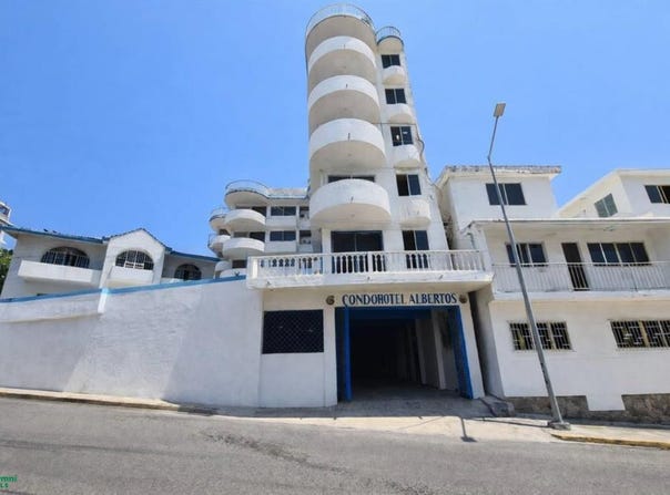 Piedra Picuda 219, Club Deportivo, Acapulco de Juárez, Guerrero, Acapulco de Juarez, Guerrero 39690