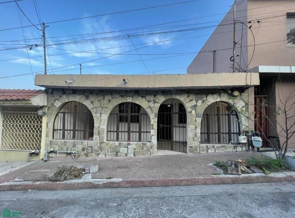 Selenio 4909, Valle del INFONAVIT, Monterrey, Nuevo León, Monterrey, Nuevo Leon 64350