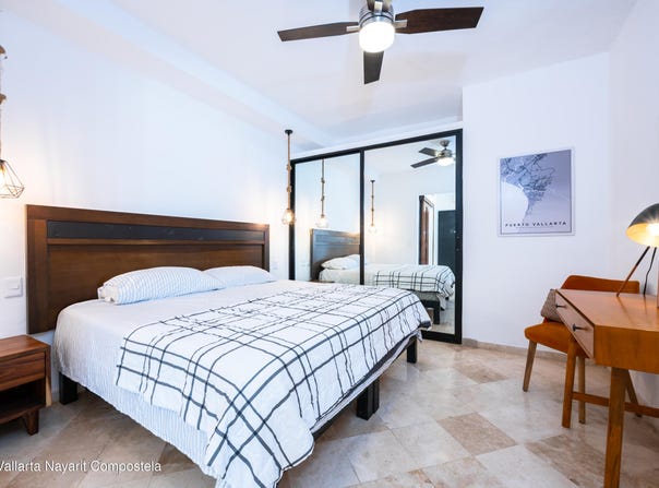 Valentin Gomez Farias 155 unit: 1A, Puerto Vallarta, JALISCO