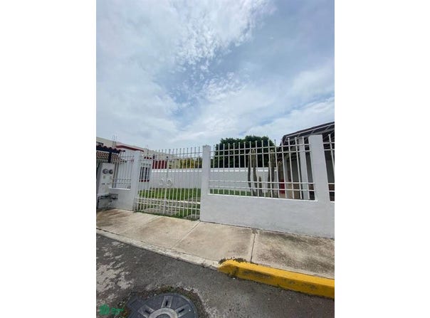 Av. Piramide del Cerrito Condominio Labna Ext. 7 Int. 14, Pirámides, Corregidora, Querétaro, El Pueblito, Queretaro 76928